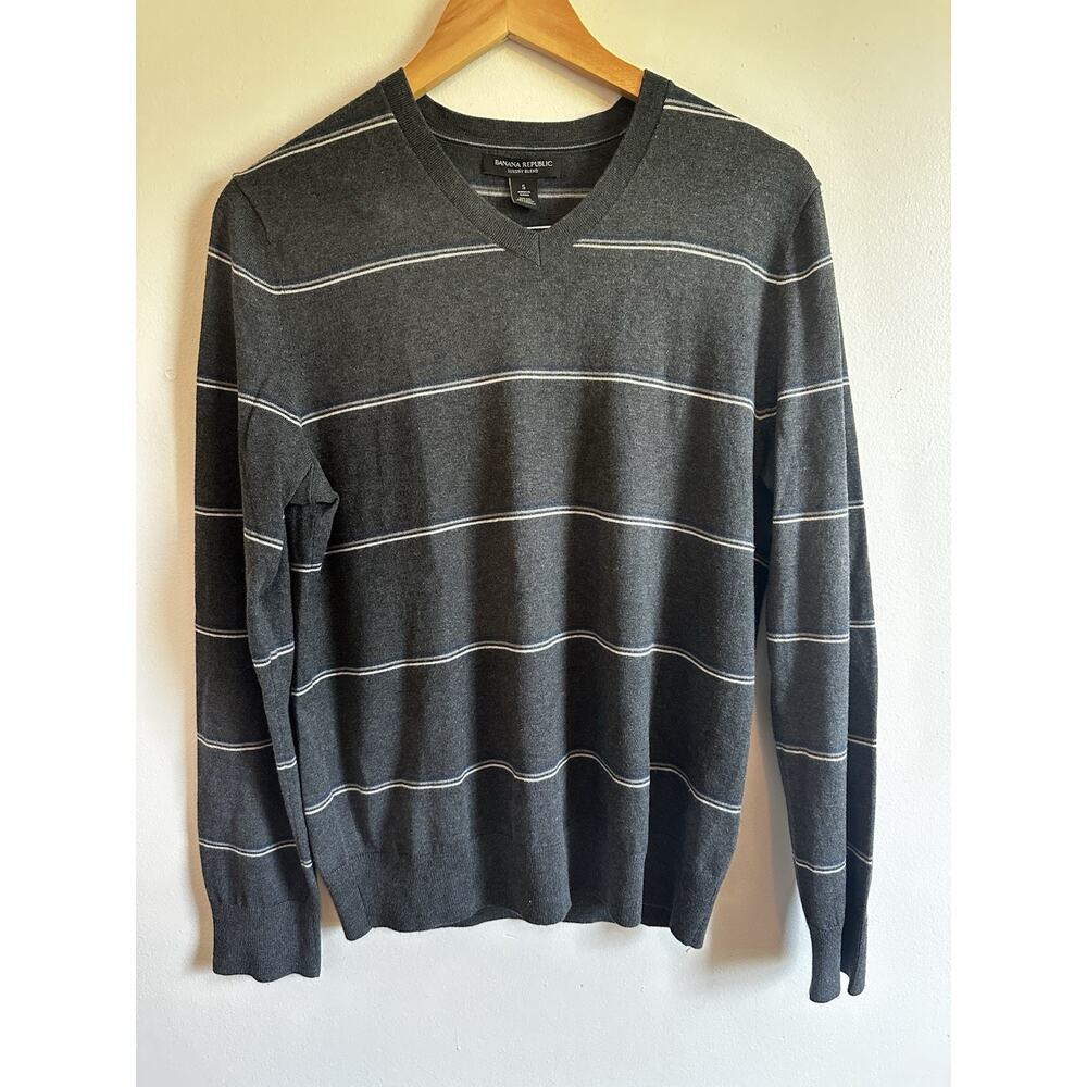 Banana Republic Sweater Mens Small Gray Stripe Silk Cotton Cashmere V Neck